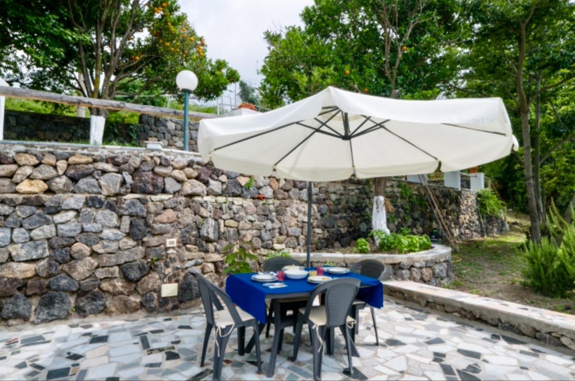 Villa Vincenzo Di Meglio Barano dʼIschia Pokój zdjęcie
